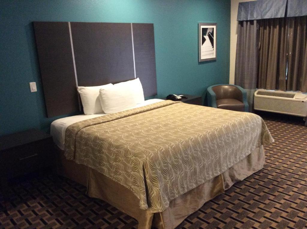 Regency Inn & Suites- Nw Houston 저지빌리지 외부 사진