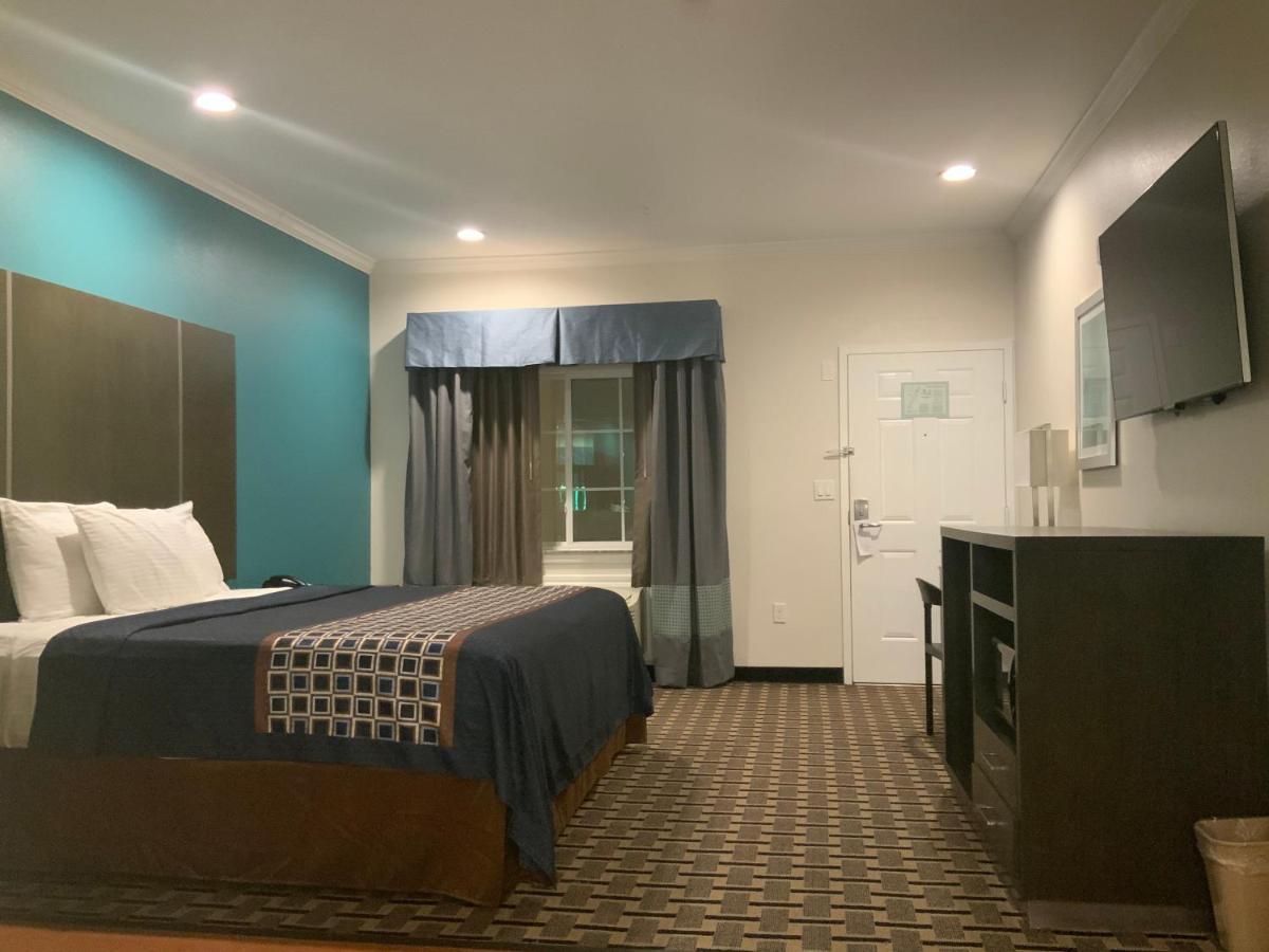 Regency Inn & Suites- Nw Houston 저지빌리지 외부 사진