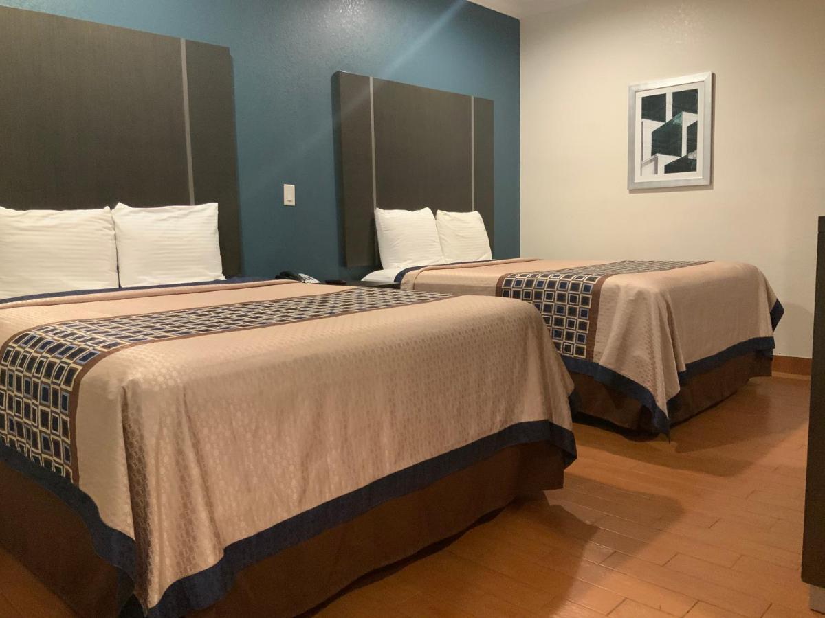 Regency Inn & Suites- Nw Houston 저지빌리지 외부 사진
