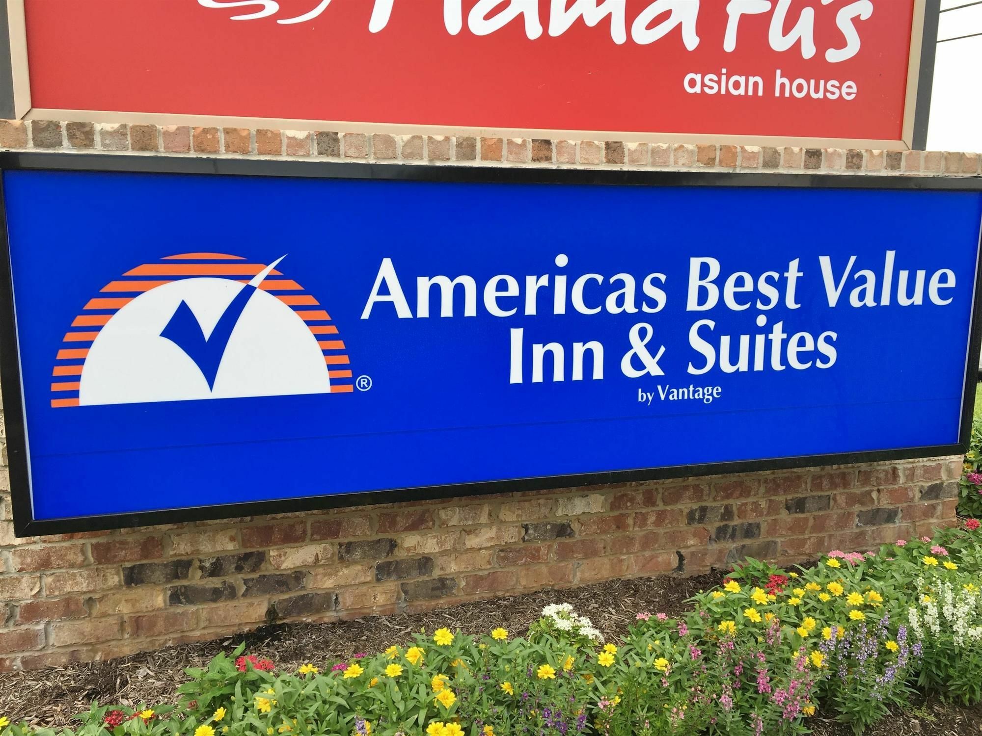 Regency Inn & Suites- Nw Houston 저지빌리지 외부 사진